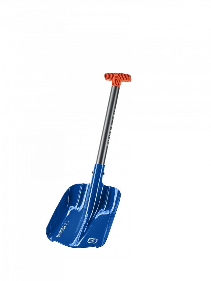 Featuring Ergonomic Hybrid Grip - Ortovox Badger Shovel